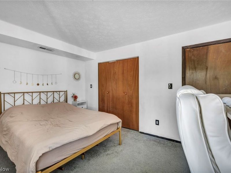 16430 Heather Lane , Unit 204, Middleburg Heights, OH 44130 Photo 22