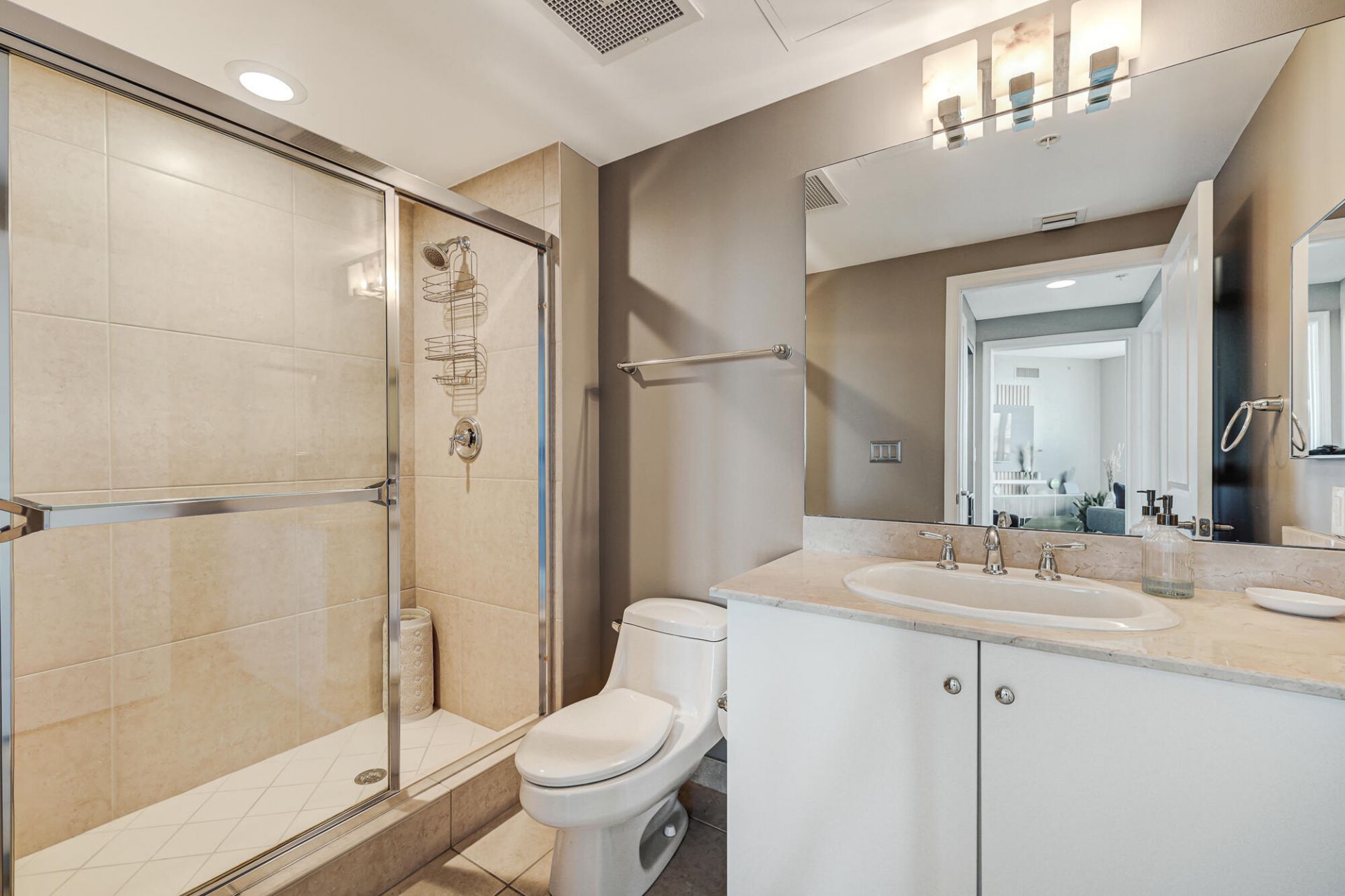 450 N Federal Highway, Unit 715, Boynton Beach, FL 33435 Photo