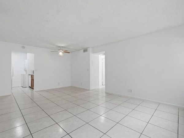 10148 Twin Lakes Drive, Unit 12-c, Coral Springs, FL 33071