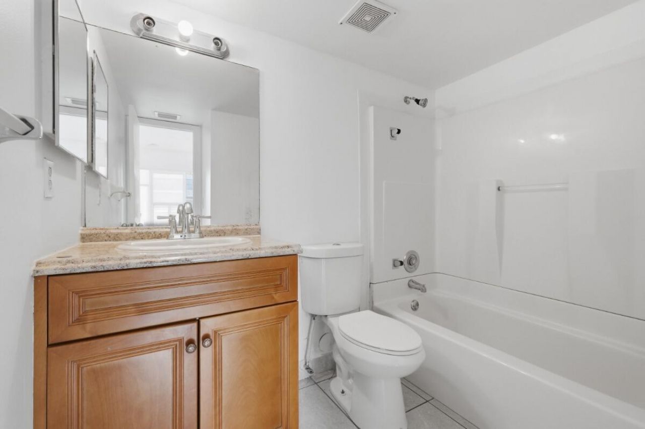 10148 Twin Lakes Drive, Unit 12-c, Coral Springs, FL 33071 Photo
