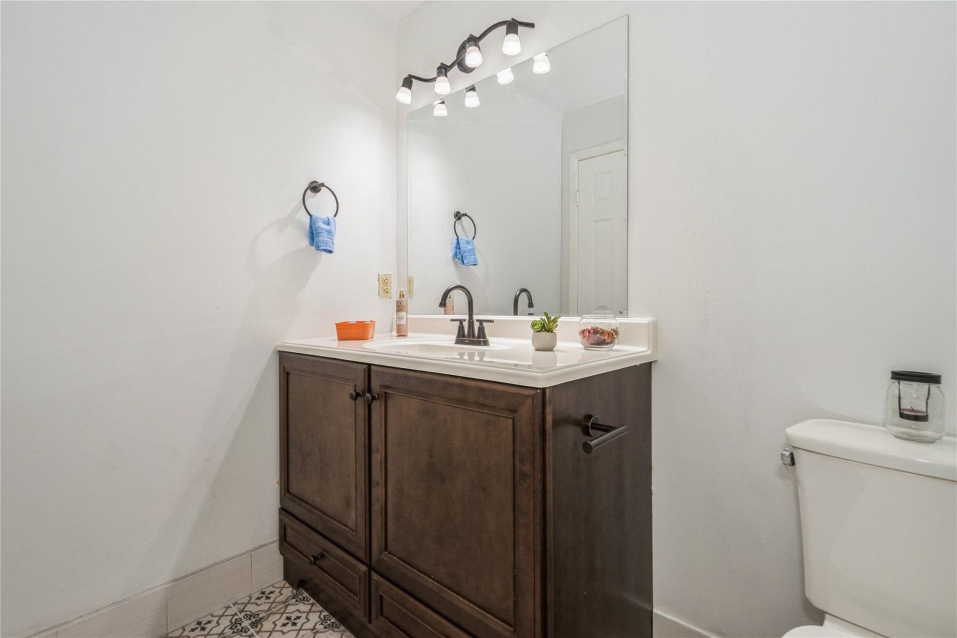 8208 NW 8th Place Nw, Plantation, FL 33324 Photo