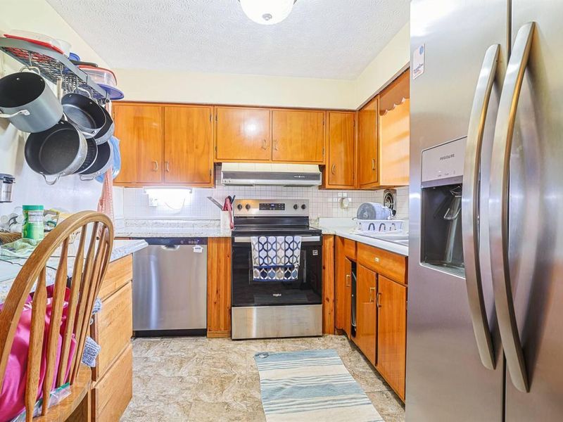 568 Barbara Drive, Tipp City, OH 45371 Photo 6