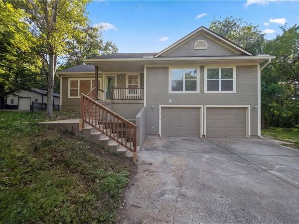 530 1891st Road, Kingsville, MO 64061