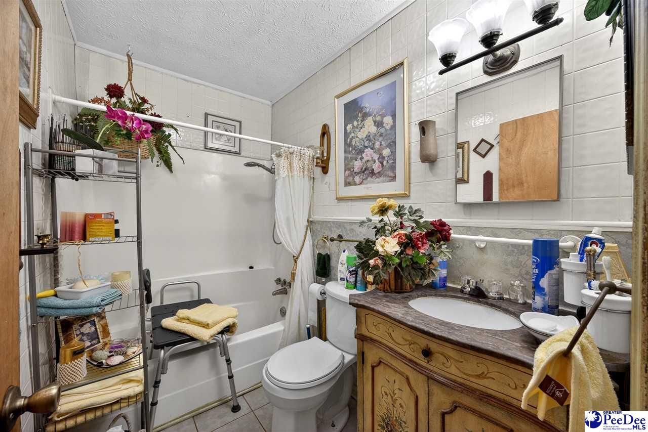 1240 Saint John Road Photo 10