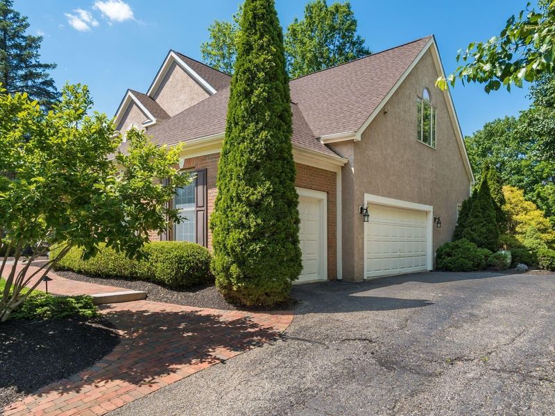 168 Aspenknoll Drive , Powell, OH 43065 Photo 2