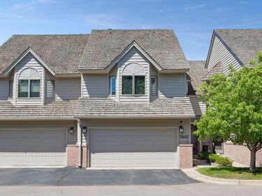 7442 Cahill Road, Edina, MN 55439