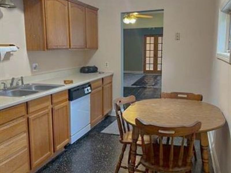 684 Evans Avenue , Akron, OH 44310 Photo 4
