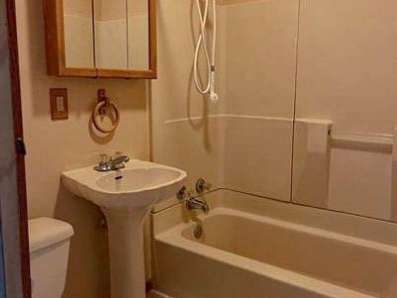 684 Evans Avenue , Akron, OH 44310 Photo 5