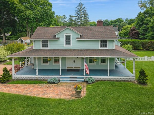 29 Three Sisters Road , Head Of The Harbor, NY 11780