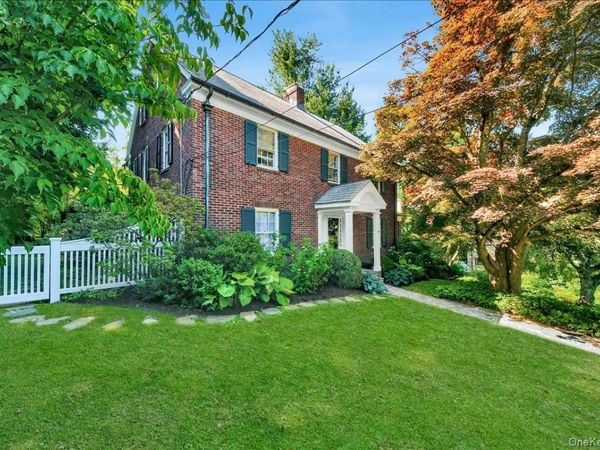 86 Caterson Terrace, Hartsdale, NY 10530