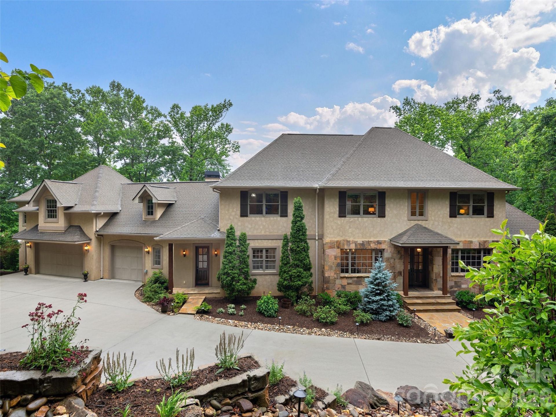 433 Coopers Hawk Drive , Asheville, NC 28803 Main Photo