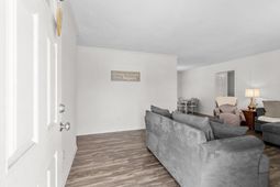 5936 Rosewood Dr. photo 4