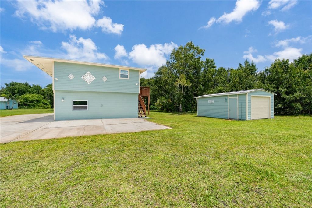 6359 41st Street, Vero Beach, FL 32967 Photo