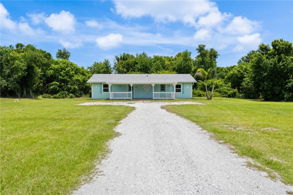 6359 41st Street, Vero Beach, FL 32967 Photo