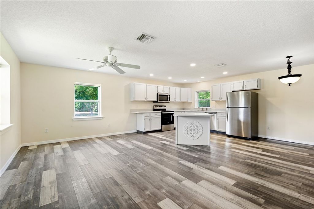 6359 41st Street, Vero Beach, FL 32967 Photo