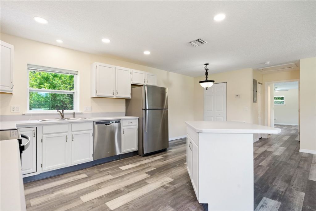 6359 41st Street, Vero Beach, FL 32967 Photo