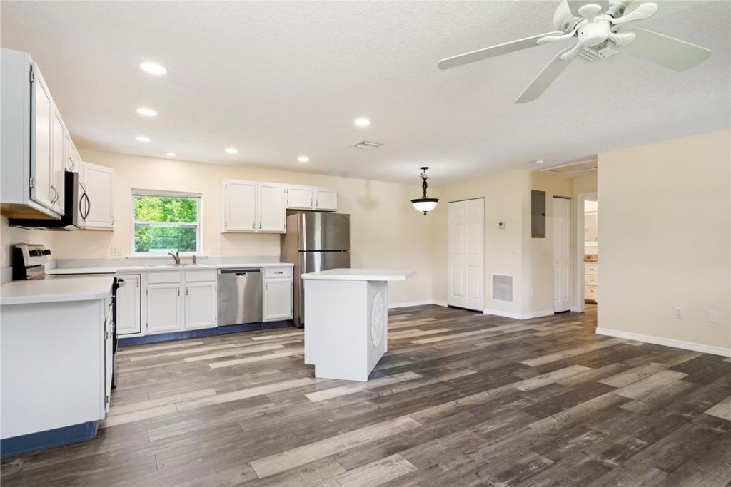 6359 41st Street, Vero Beach, FL 32967 Photo