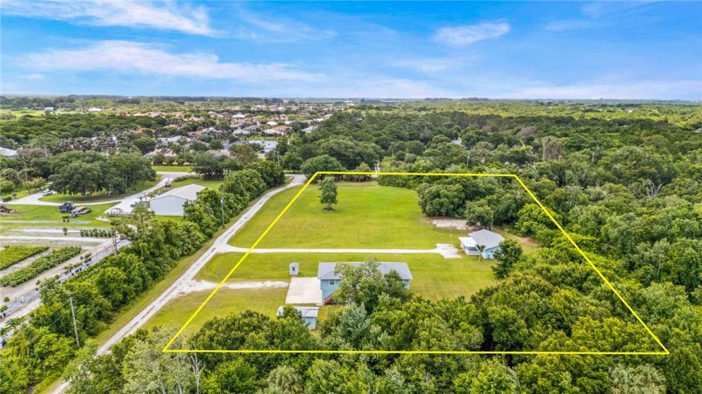 6359 41st Street, Vero Beach, FL 32967 Photo