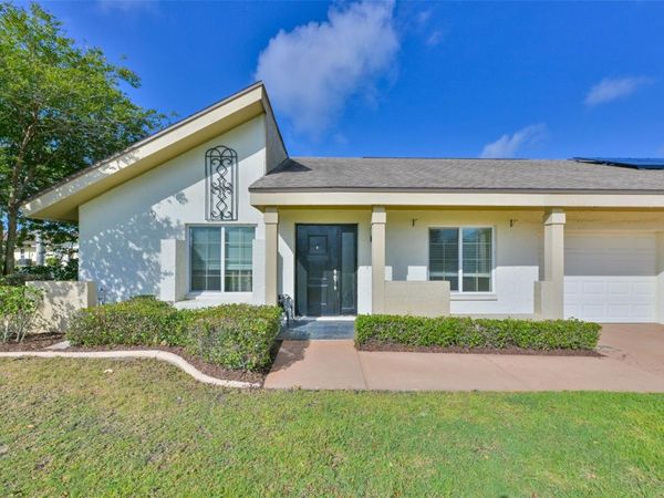 207 ISLIP WAY , SUN CITY CENTER, FL 33573