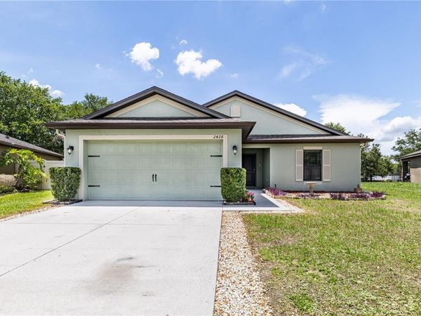 2428 BEXLEY DRIVE, TAVARES, FL 32778