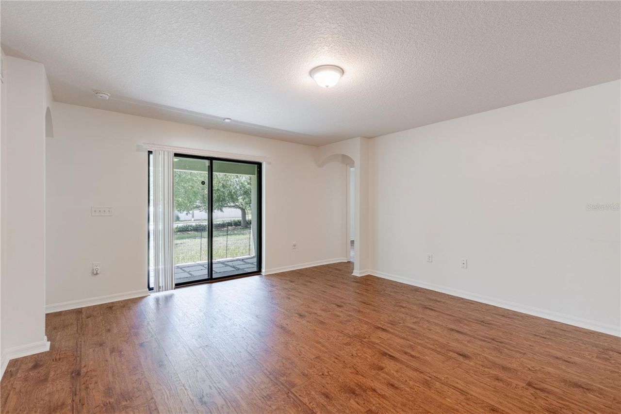 2428 Bexley Drive, Tavares, FL 32778 Photo