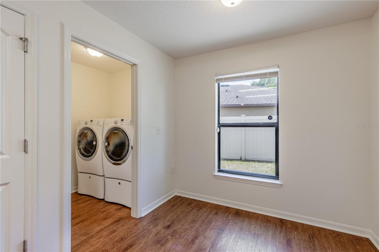 2428 Bexley Drive, Tavares, FL 32778 Photo