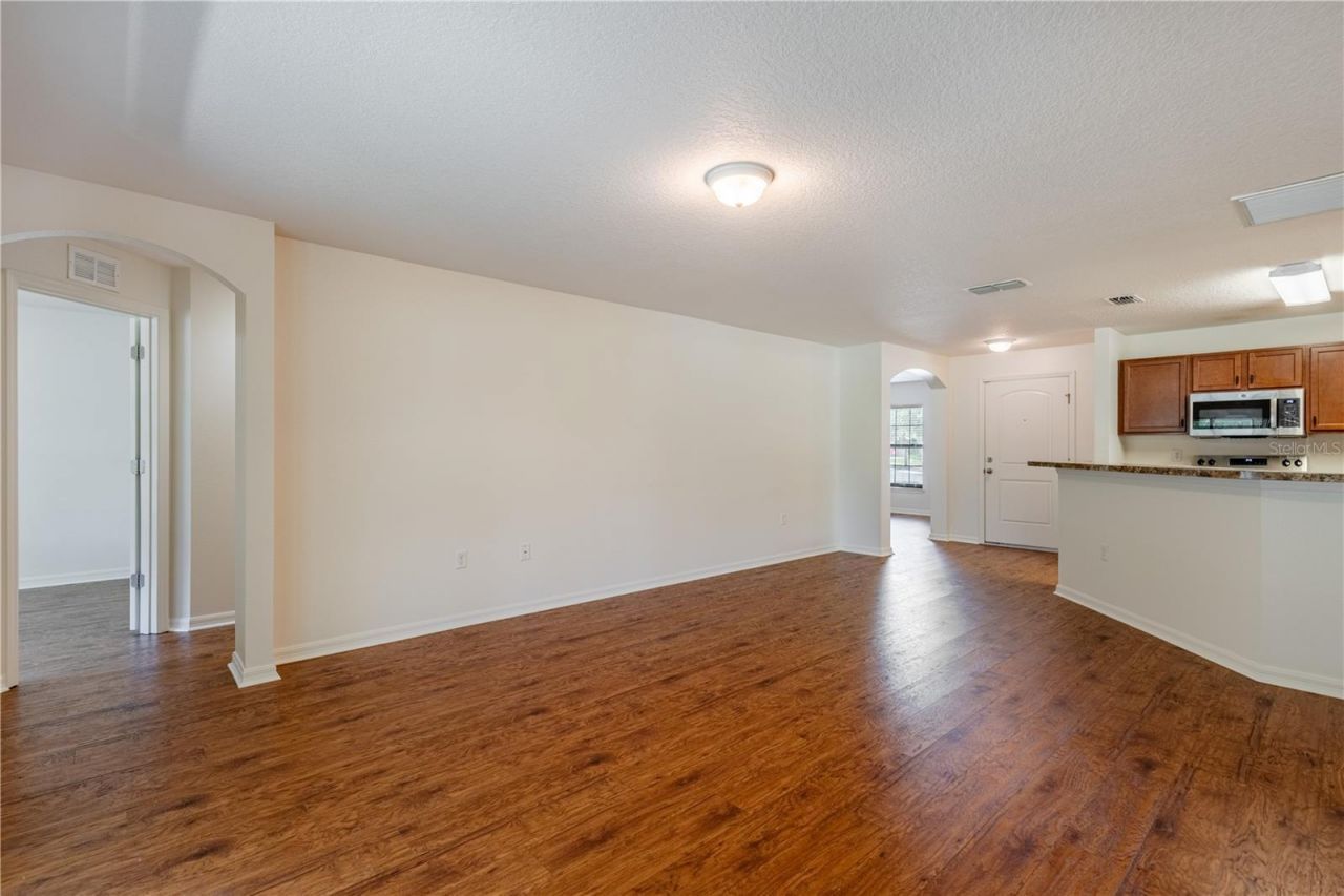 2428 Bexley Drive, Tavares, FL 32778 Photo