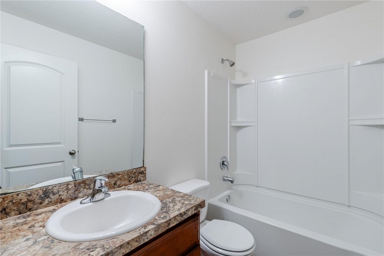 2428 Bexley Drive, Tavares, FL 32778 Photo