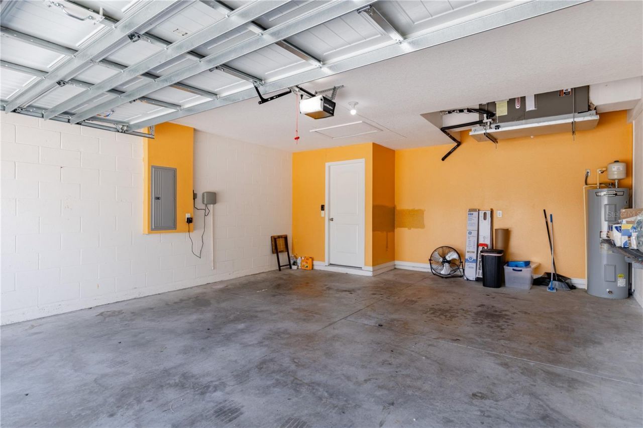 2428 Bexley Drive, Tavares, FL 32778 Photo