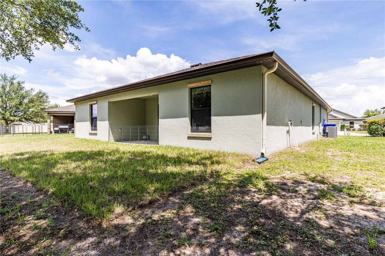 2428 Bexley Drive, Tavares, FL 32778 Photo
