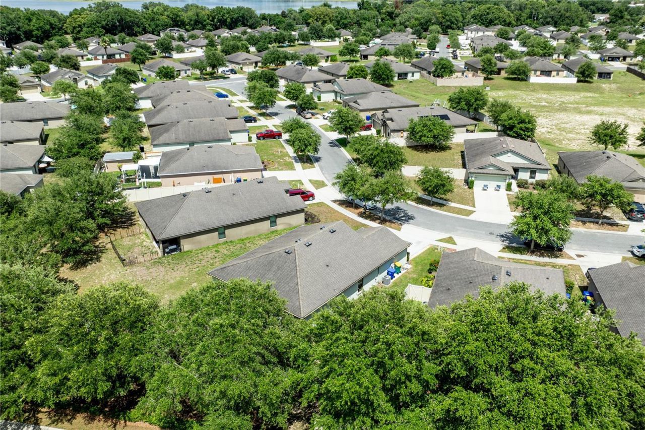 2428 Bexley Drive, Tavares, FL 32778 Photo