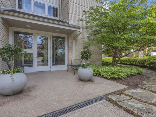 525 Pennsylvania Ave, Unit 103, Sheboygan, WI 53081