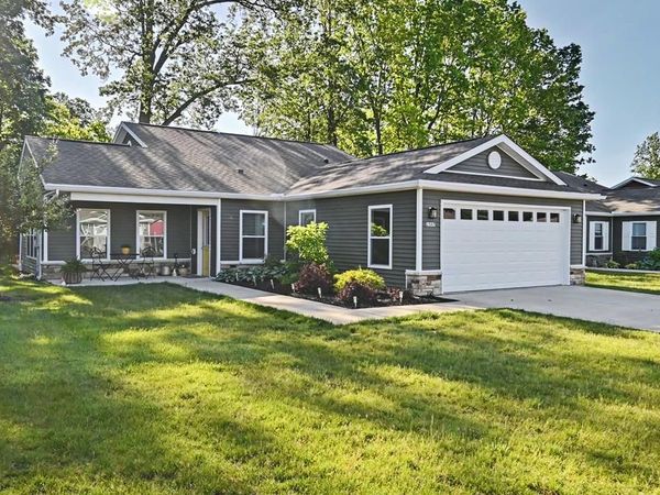 1547 Arrow Drive, Ashland, OH 44805