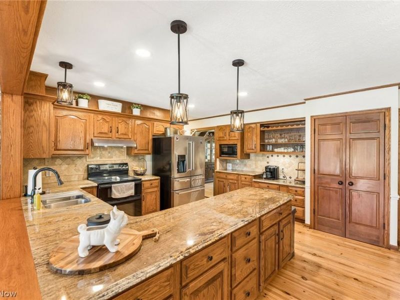 4022 Sunset Drive , Medina, OH 44256 Photo 7