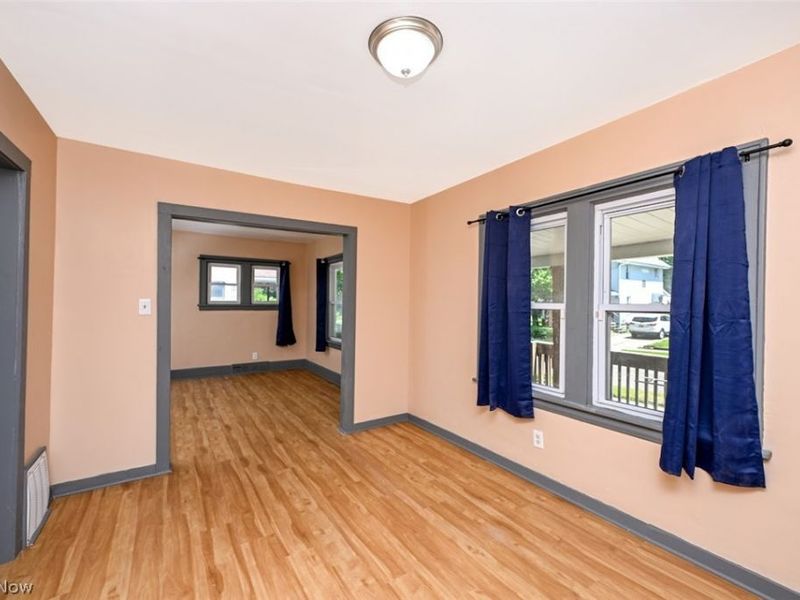 980 Neptune Avenue , Akron, OH 44301 Photo 13