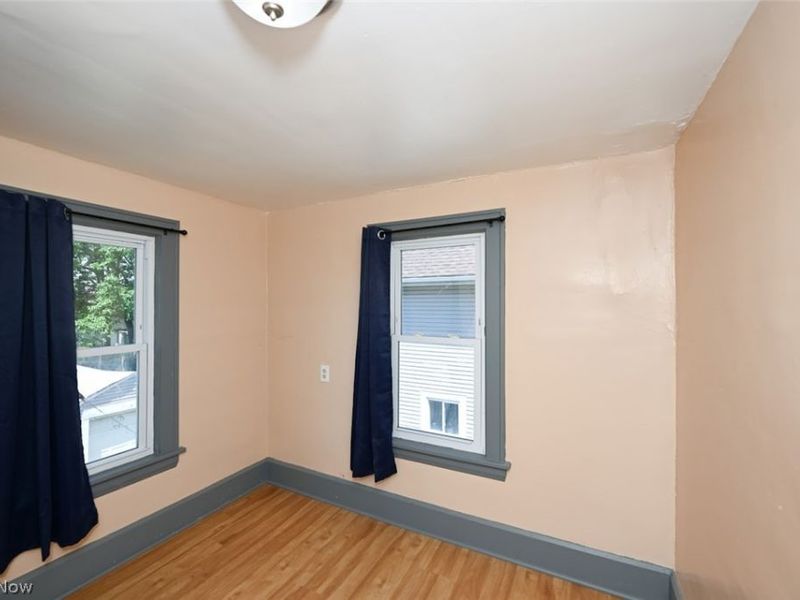 980 Neptune Avenue , Akron, OH 44301 Photo 20