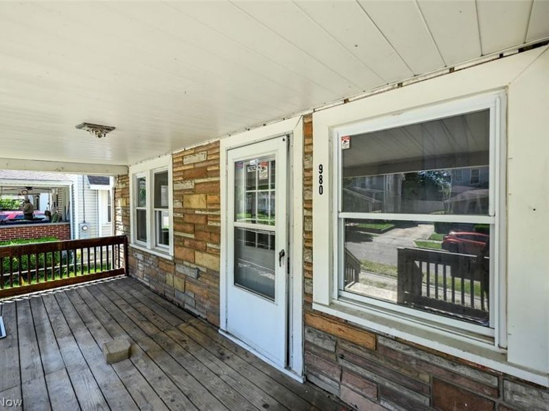 980 Neptune Avenue , Akron, OH 44301 Photo 8