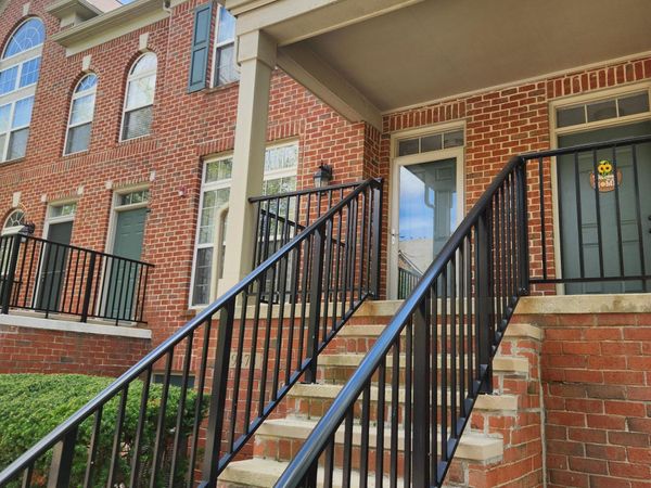 39475 Springwater Drive, Northville, MI 48168