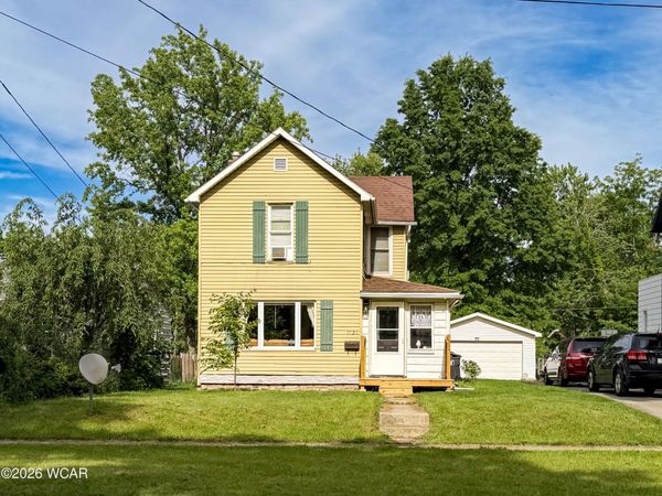 1020 N McDonel Street, Lima, OH 45801