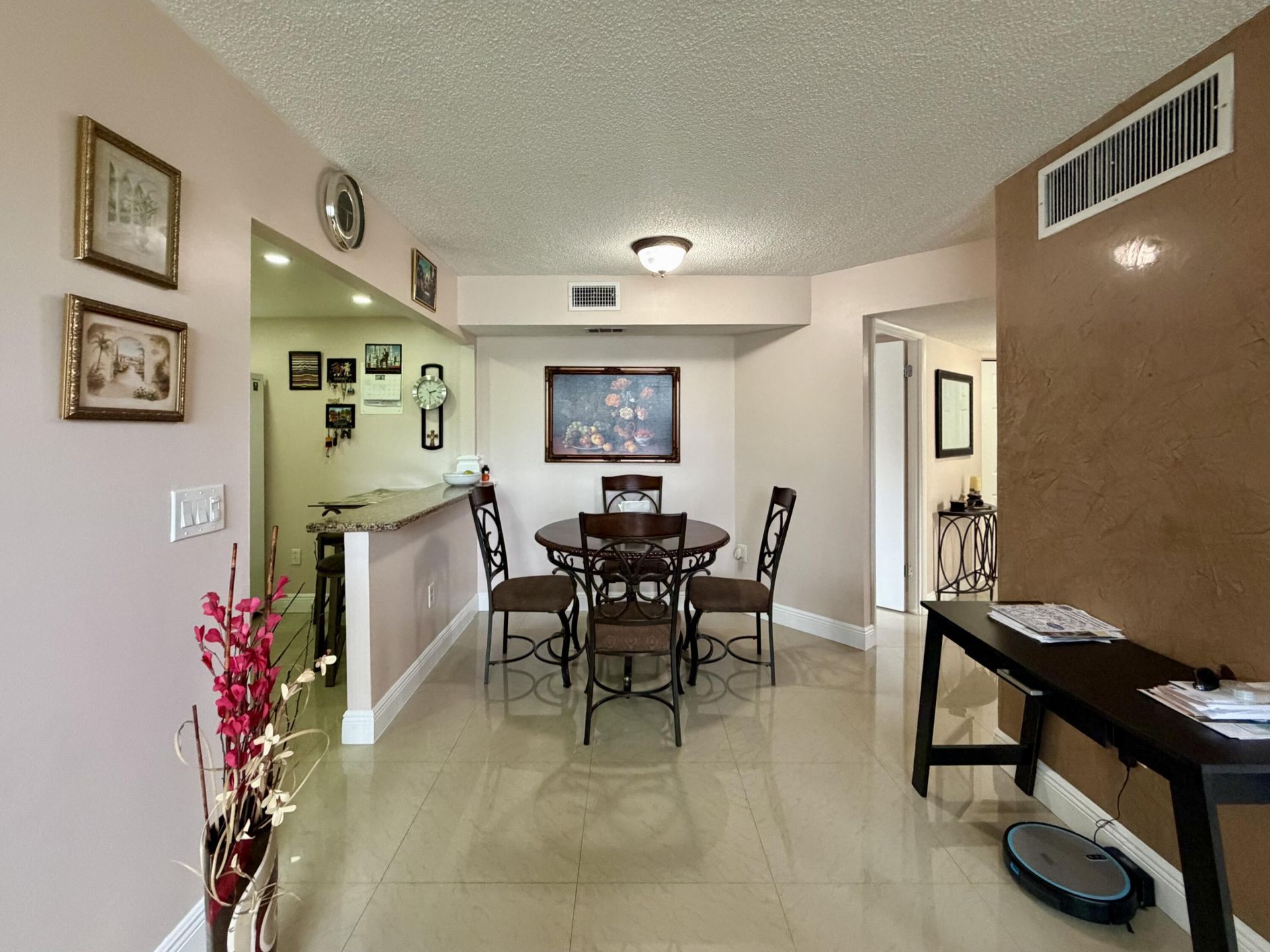 9301 Lime Bay Boulevard, Unit 301, Tamarac, FL 33321 Photo