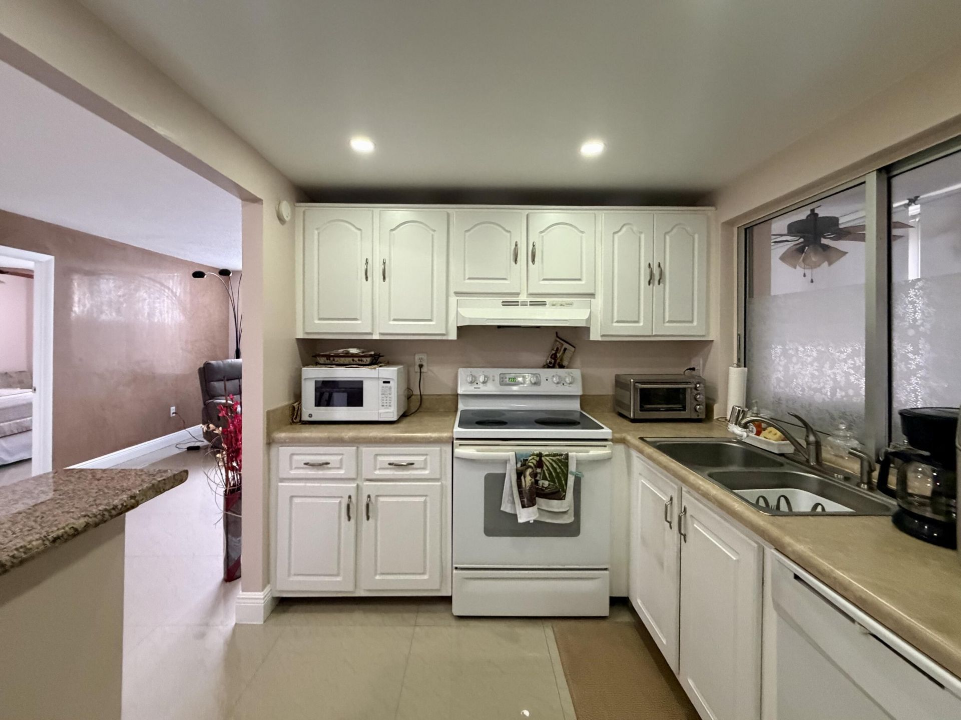9301 Lime Bay Boulevard, Unit 301, Tamarac, FL 33321 Photo