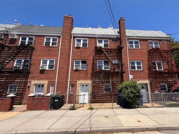 224-17 Braddock Avenue, Queens Village, NY 11428