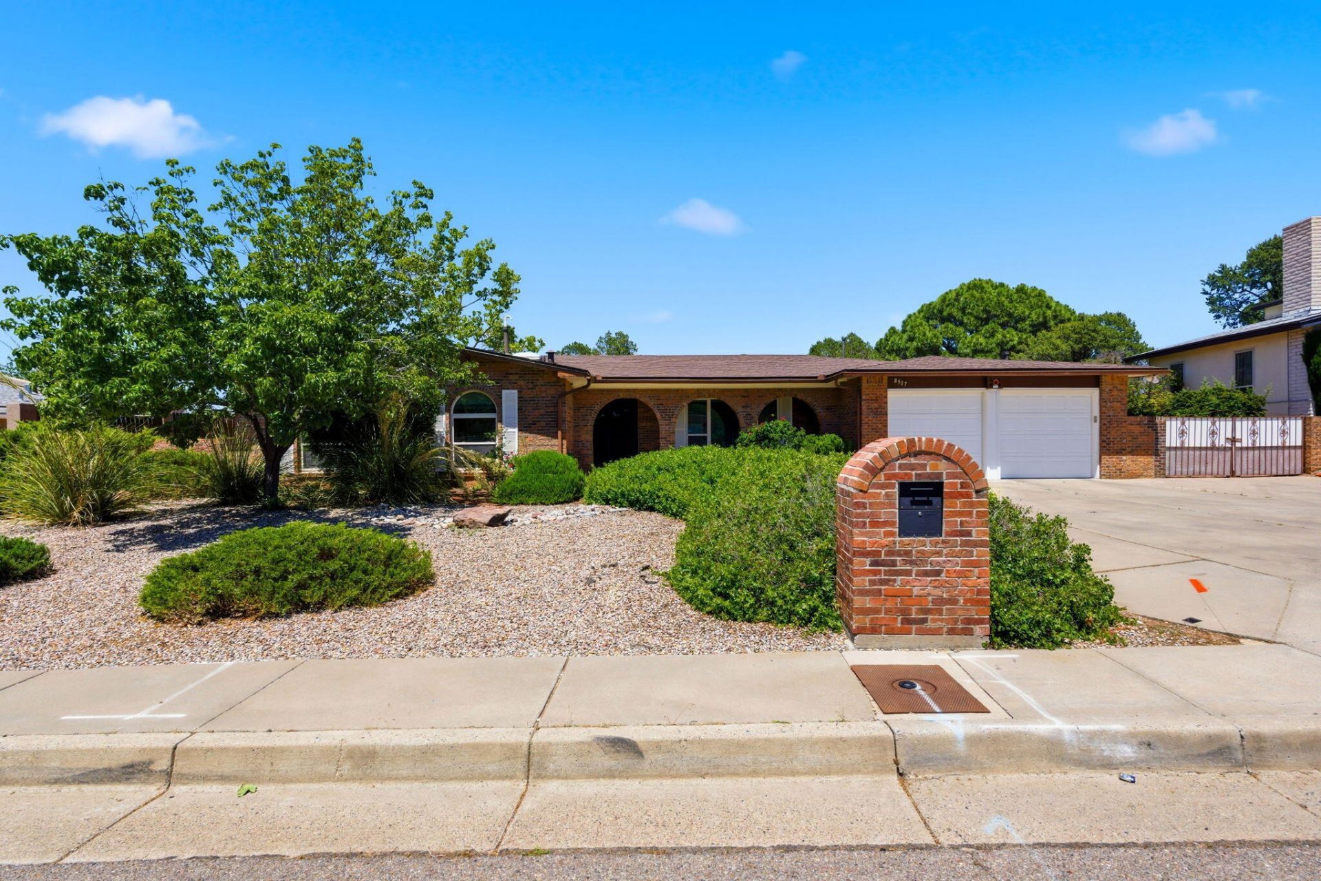8517 Osuna Road Ne, Albuquerque, NM 87111 Main Photo