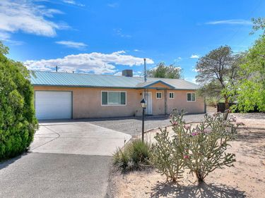 1001 37th Street SE, Rio Rancho, NM 87124