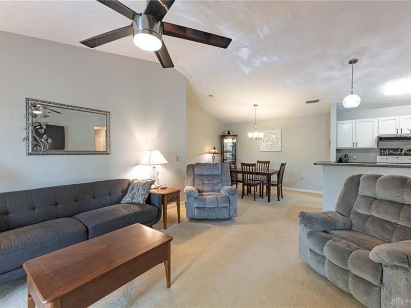 6611 Brigham Square, Unit 5, Centerville, OH 45459 Photo 5