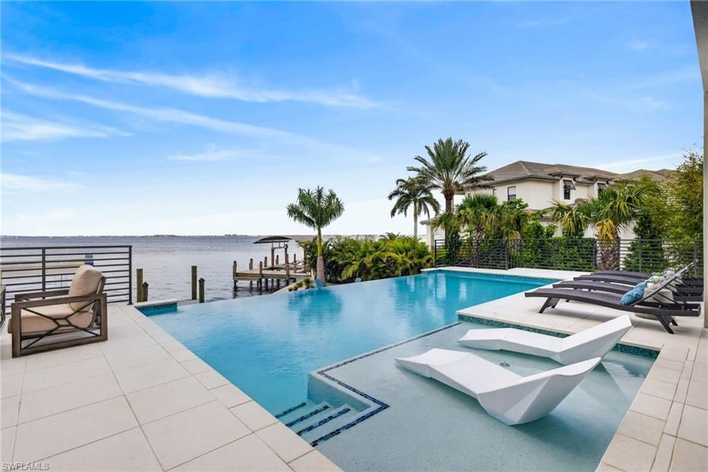 6924 Old Whiskey Creek Dr , Fort Myers, FL 33919 Photo