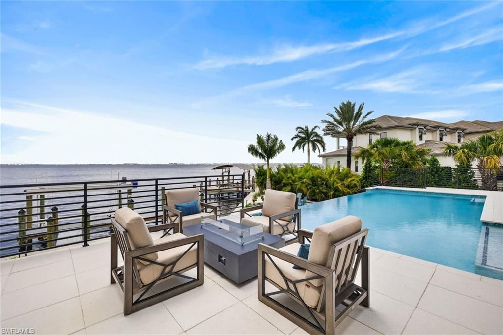 6924 Old Whiskey Creek Dr , Fort Myers, FL 33919 Photo