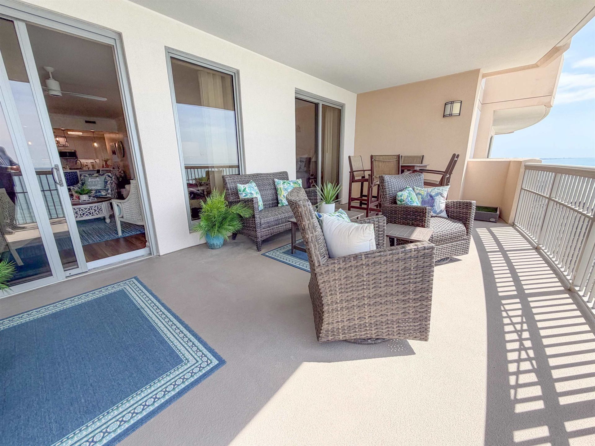 8500 Margate Circle  Photo 6