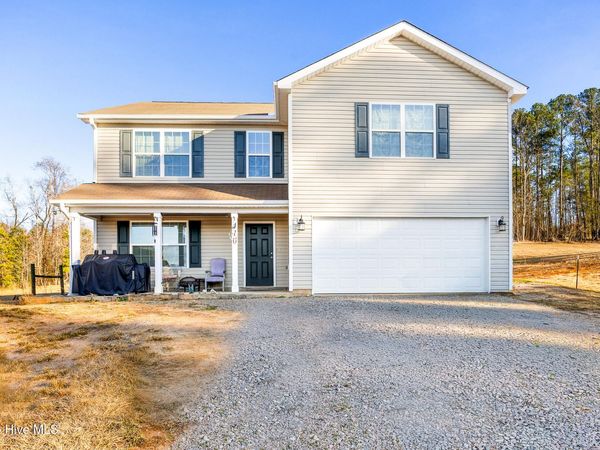 410 Paradise Lane , Carthage, NC 28327