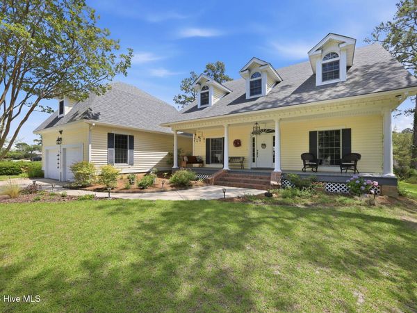 368 Winding Creek Drive, Oriental, NC 28571